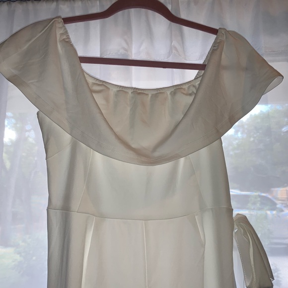 White off the shoulder jumpsuit - Picture 4 of 4